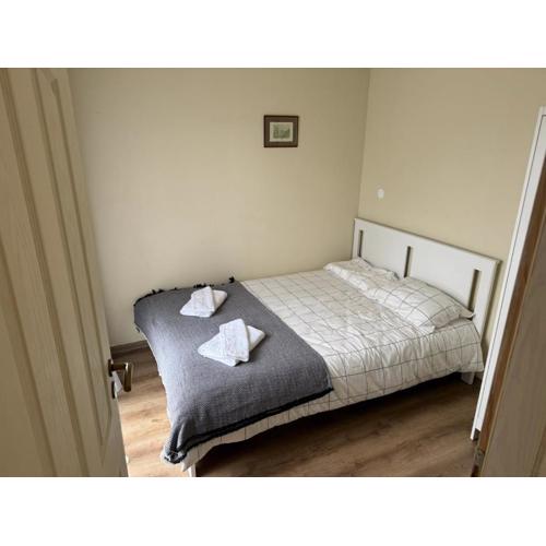 Simple and Affordable Apartment in Bansko with available parking space