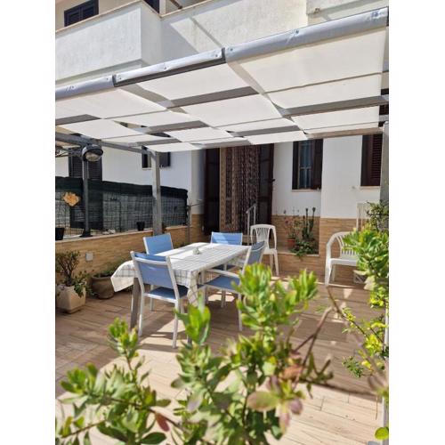SIRLEO Studio Flat