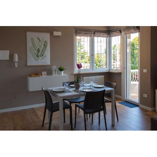Sirmio Apartments - Narnia Stay