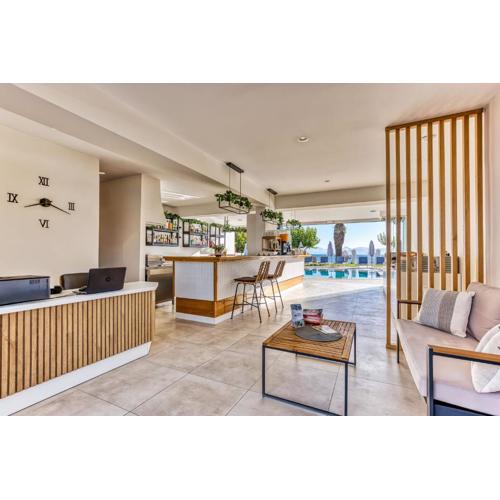 Sirocco Hotel