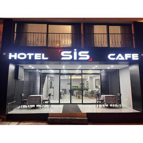 SİS HOTEL
