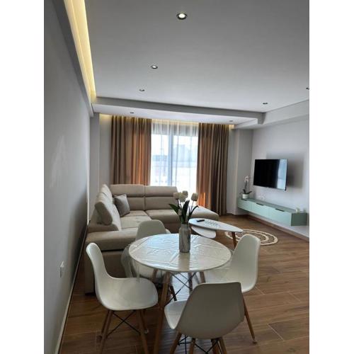 Sissy & Bros Apartments