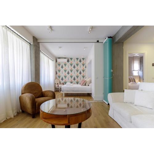 Six Apartments by Caleta Homes