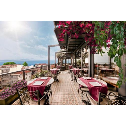 Skalion Hotel