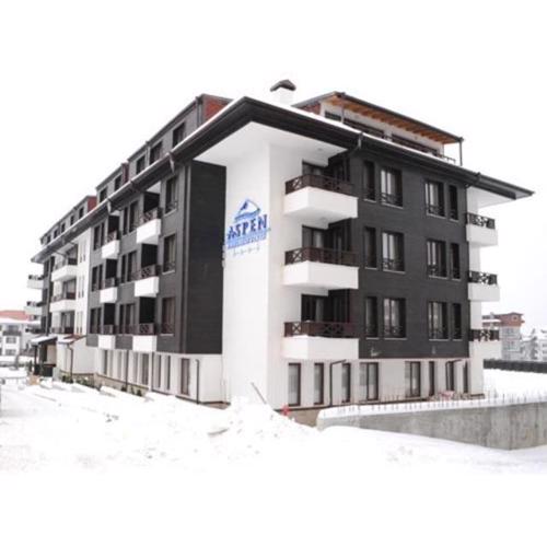 Ski Lift Apartment in Bansko