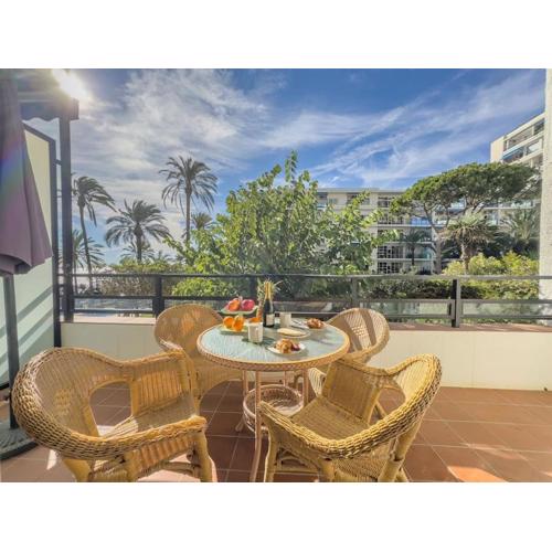 Skol 1A- 2 Bedrooms Sea Views