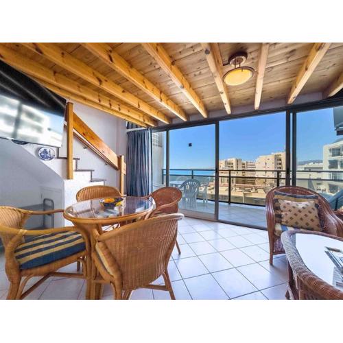 Skol 504 -Lovely 2-Bedroom Duplex in Skol First Line Beach Marbella
