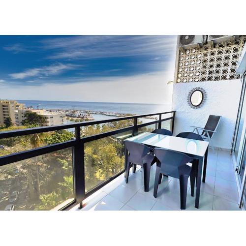Skol 727 Lovely 2 Bedroom Duplex in Marbella Center