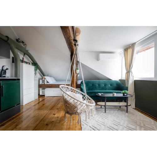 Sky-View Studio with Cozy Boho Vibes by Flat Mаnager
