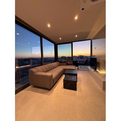 SkyFall Acropolis View Penthouse