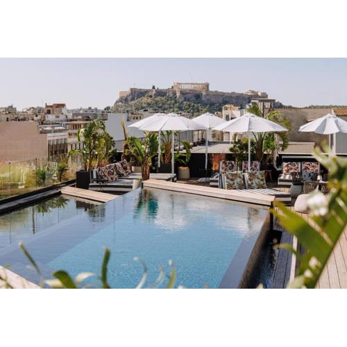 Skylark, Aluma Hotels & Resorts