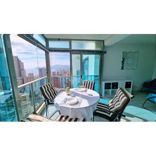 Skyline 14 Large and sunny all-day balcony with stunning sea views