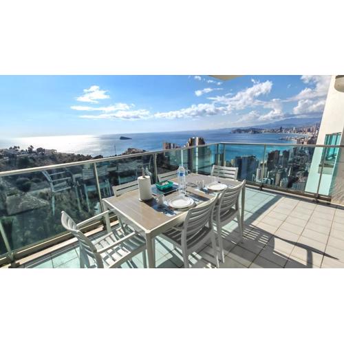 Skyline 31 Terraza privada con vistas al mar
