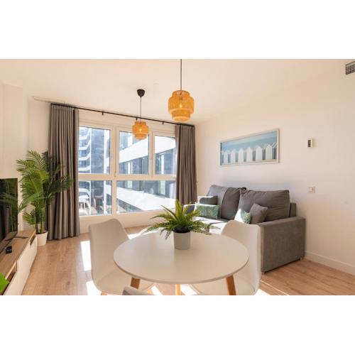 Skyline V Pool & Coworking by ELE Apartments