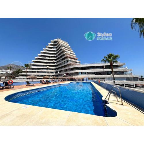 SKYSEA Benalmadena Puerto Marina