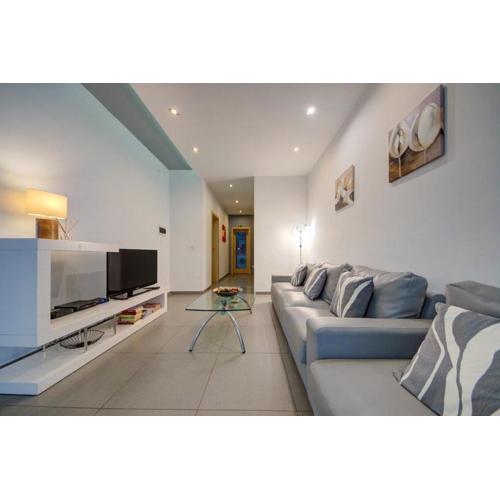 Sliema 2 Bedroom close to seafront