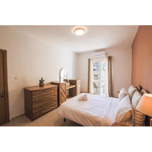 Sliema 3 bedrooms apartment