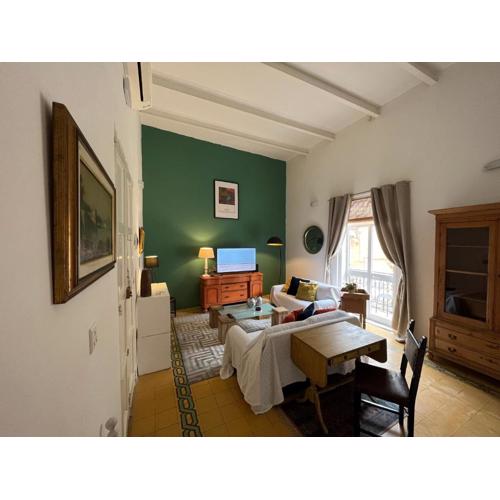 Sliema Balluta 2 b/r apartment