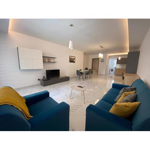 Sliema Centrally Located Apt