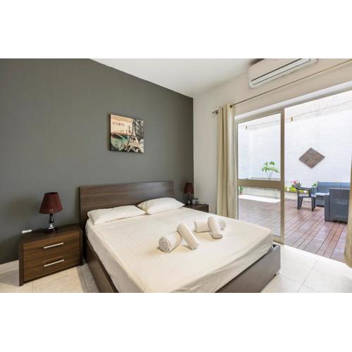 SLIEMA Love-Hosted by Sweetstay