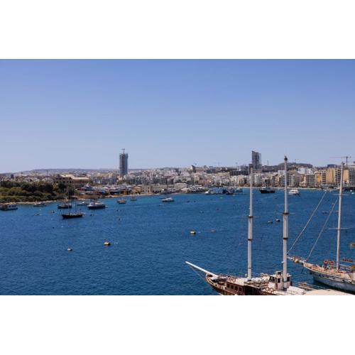 Sliema Seaview Modern Apartment