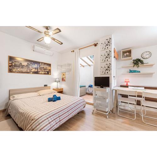 Small Apartment in Malaga-Beach
