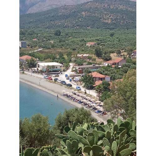 Small paradise in kamares 8