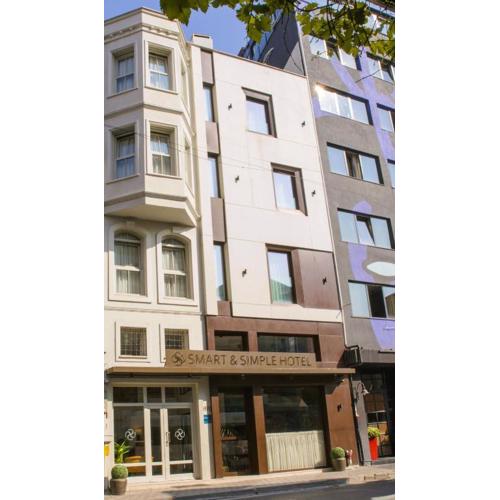 Smart and Simple Hotel Karakoy
