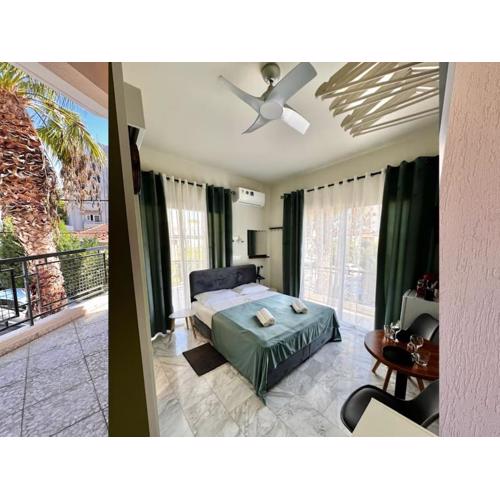 Smart Comfort Deluxe N1 private Balcony Bathroom Beach 250m Marina Port 800m