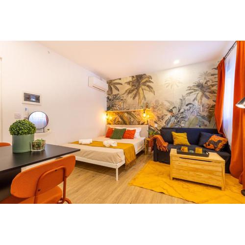 Smart Studio, AC ,Fast Wi-Fi & Walk to Marina by QuickTirps