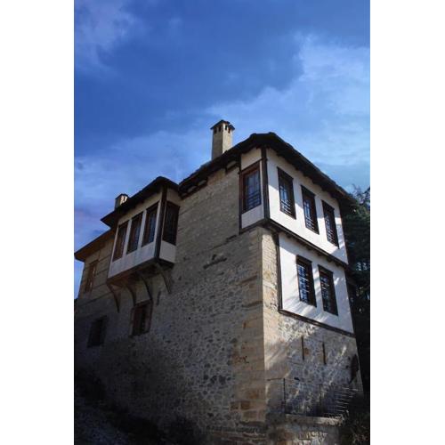 Smolyan Art house