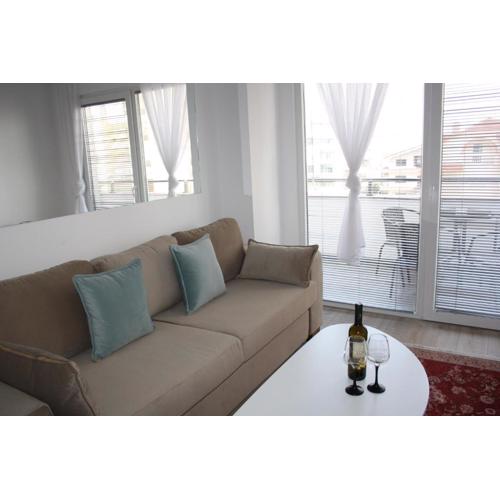 Snajder Apartment, 50m BEACH, 2 bedrooms, 2 bathrooms, 1living room, SELF CHECK-IN