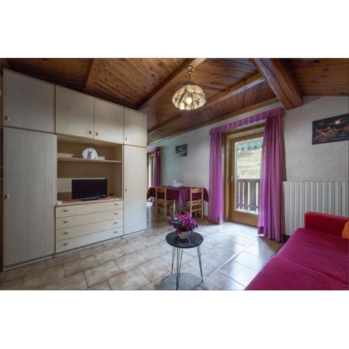 Snowberry Apartment