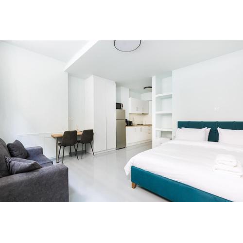 Snug studio apartment with shared garden II