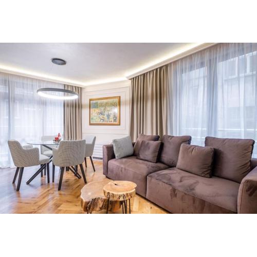 SOFapart Stylish & Fancy Place with 1 BDR