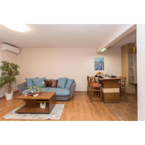 Sofia Central Hotel Apartments