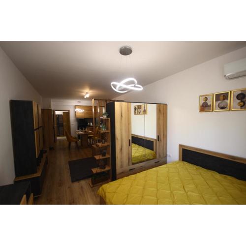 SOFIA CENTRAL LUXURY APARTMENT \
