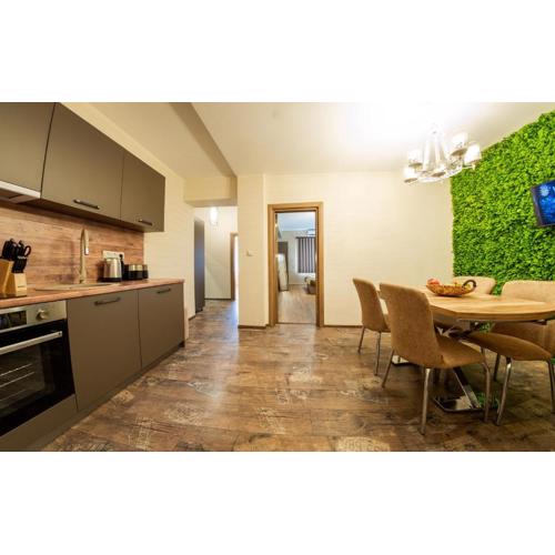 Sofia Crown Life Apartment