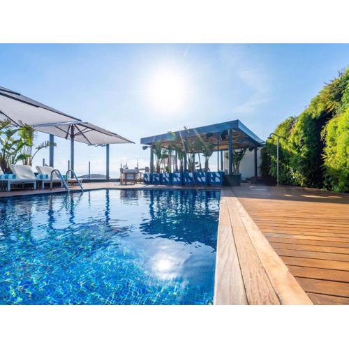 Sofitel Barcelona Skipper