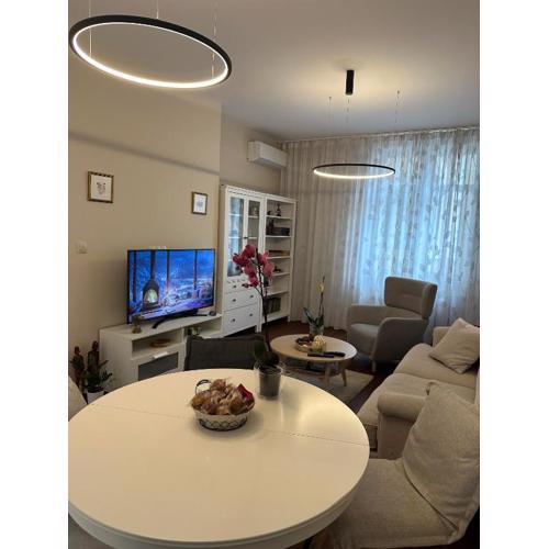 Sofo house