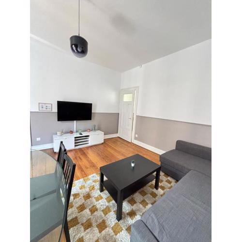 Soh Rent Appartement 3 pièces Gare 3 - Tv - Wifi - Balcon
