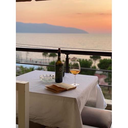 Soleil - Sea View Studio with Balcony