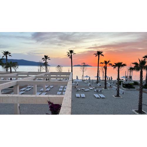 SoleMar Suites