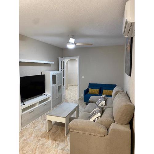 SOLYMAR LEVANTE Apartamento Completo con Piscina y Parking Comunitario