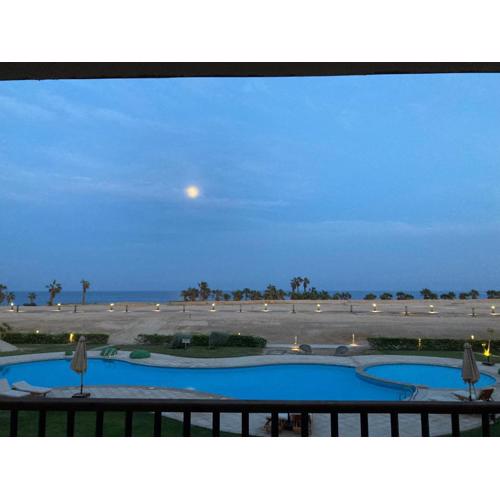 Soma bay seafront apartment