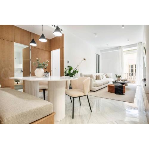 Sophisticated Apartment & private terrace - Center by REMS