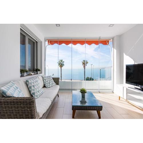 Sorolla 105, luxury, beach, free parking, all services, quite neighborhood, SO