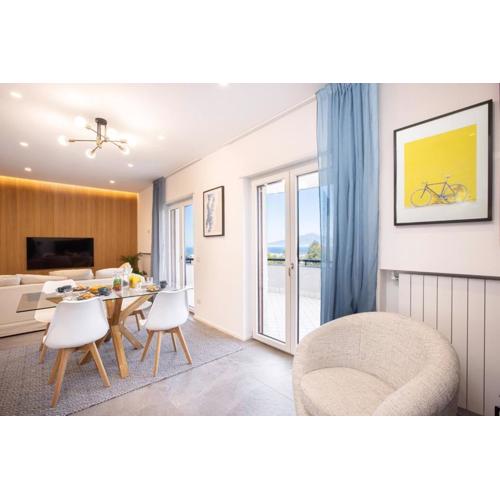 SorrentoVibes - Modern Family Apt Sorrento with Views