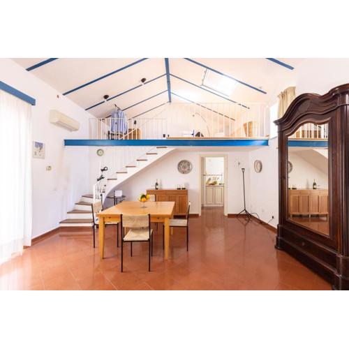 SorrentoVibes - New home with balconies in Sorrento center