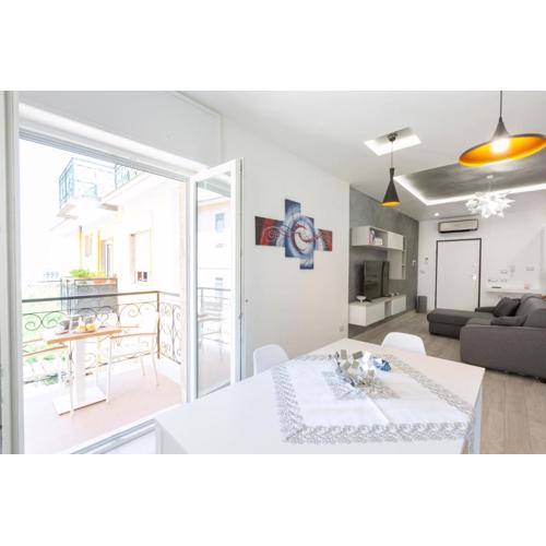 SorrentoVibes - New & Stylish two Bedroom Apartment with Balconies